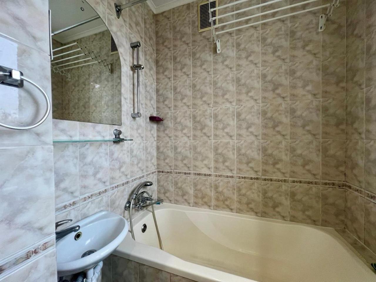 קייב Apartments Near Arena City מראה חיצוני תמונה